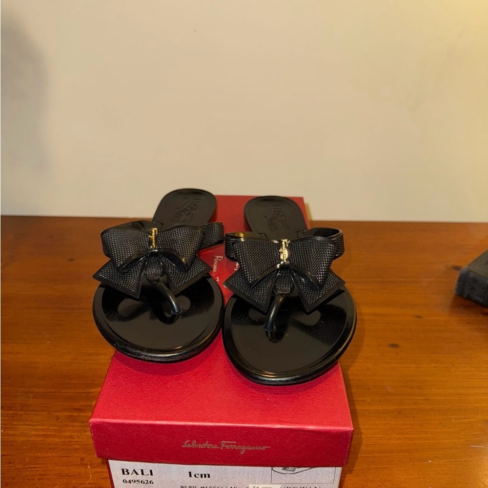 Salvatore Ferragamo Bali Ribbon Black Sandals